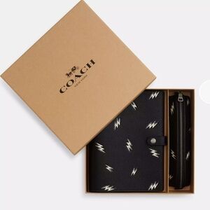 ⚡️ COACH BOXED NOTEBOOK AND PENCIL CASE SET WITH LIGHTING BOLT PRINT ⚡️ NWT ⚡️